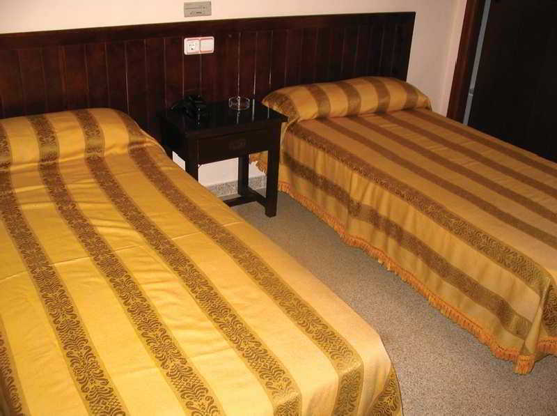 Eurohotel Mahon  Luaran gambar