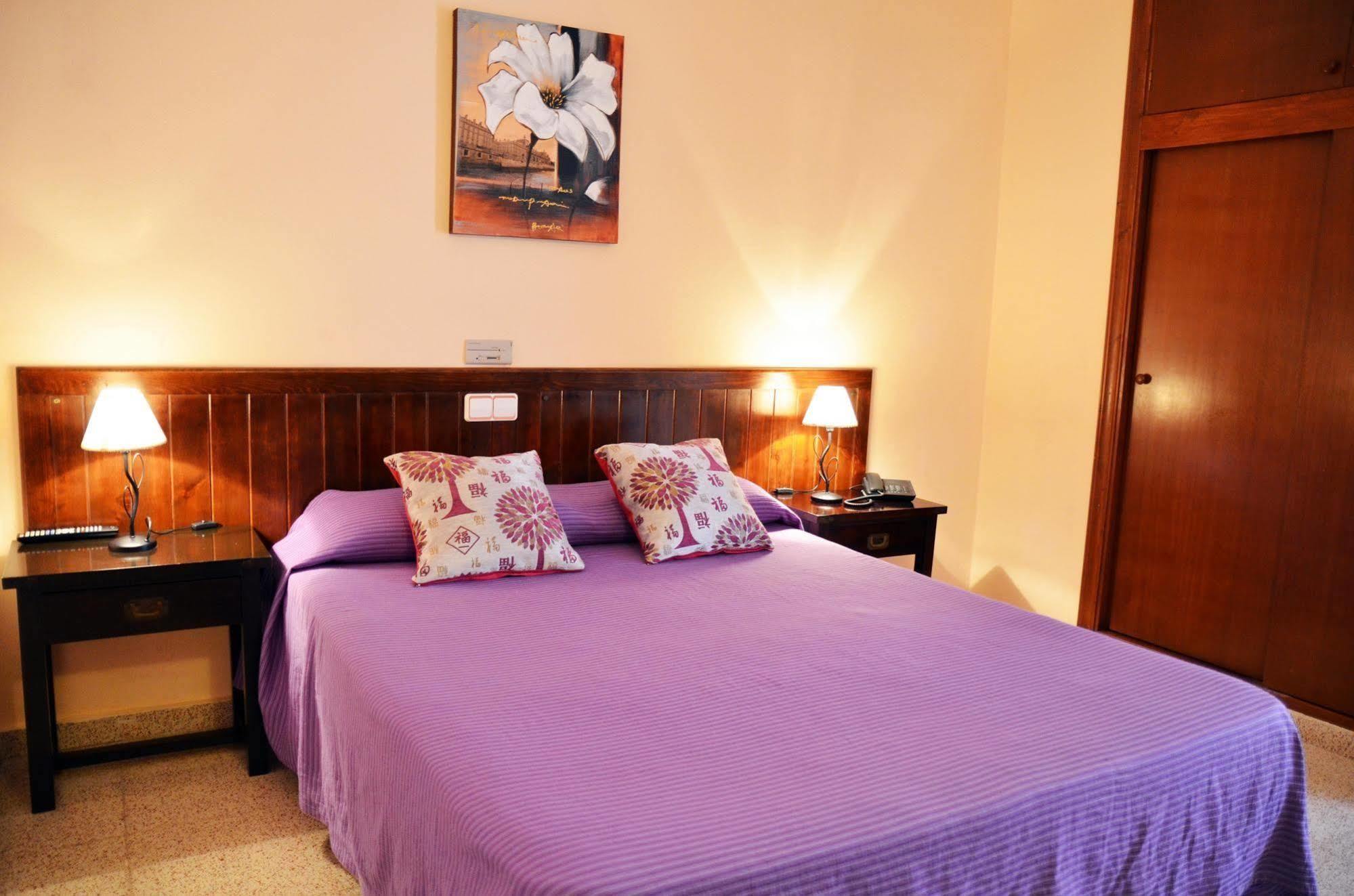 Eurohotel Mahon  Luaran gambar